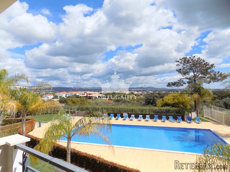 T1 Apartment Near The Beach In Olhos De..