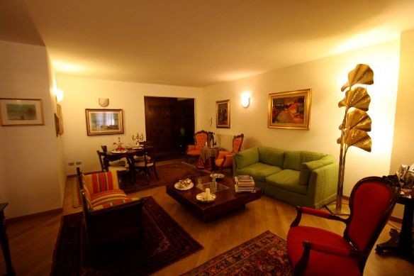 3 Bedrooms - Attic - For Sale