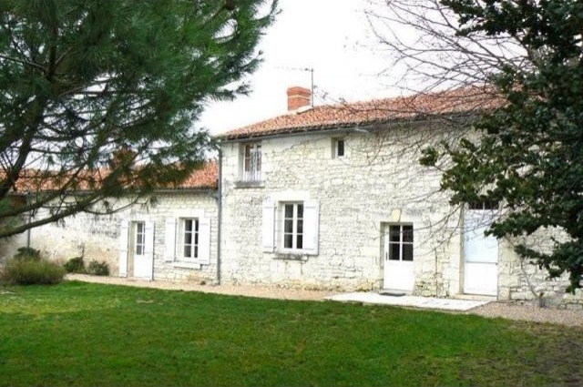 5 bedroom House For Sale: 86100 15 MIN..