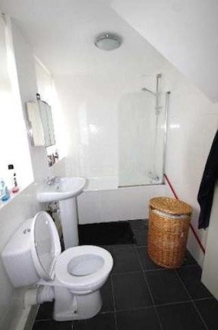 Flat/Apartment To Let in London