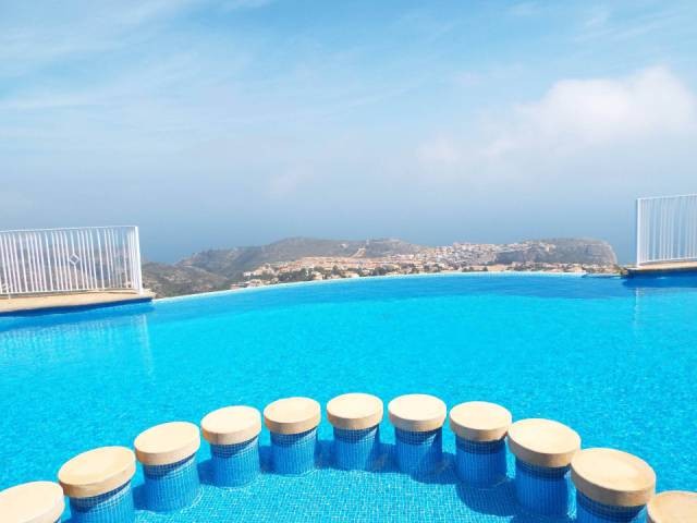 2 bedroom apartment with impressive sea.. - 2