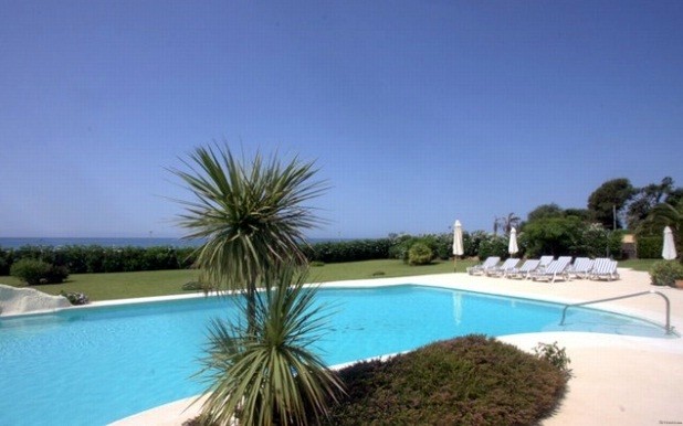 Elviria Beachfront Garden..