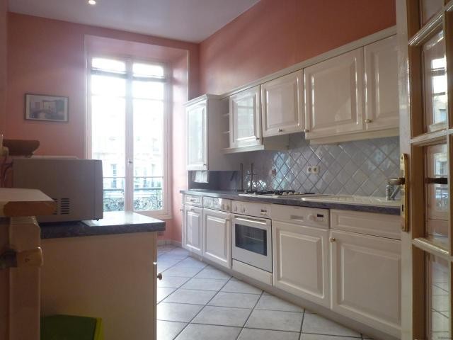 Three bedroom with modern kitchen - 2
