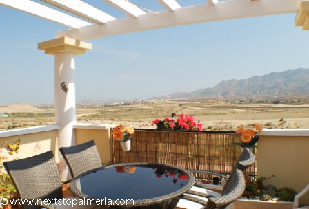 2 (/3) bedroom penthouse apartment -.. - 2