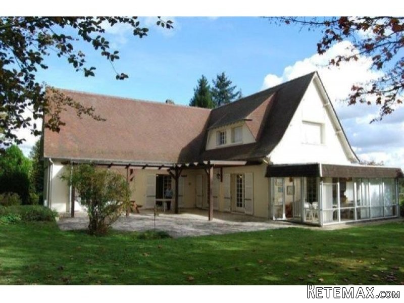 5 bedroom House For Sale:27190 CONCHES.. - 2