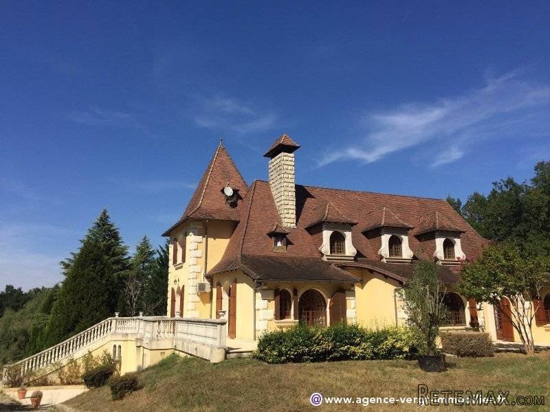 Contemporary Chateau Vert Well Done.. - 2