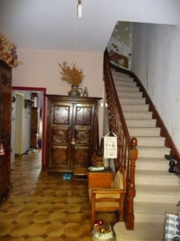 Large Traditional House in Town Location - 2