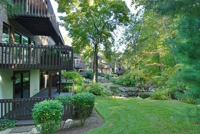 3 bedroom Apartment For Sale: New Canaan - 2