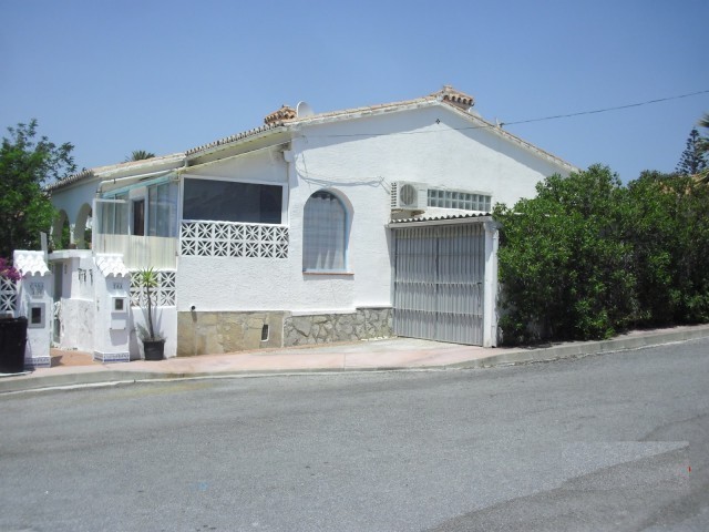 Town House - LOVELY BUNGALOW IN MIJAS..