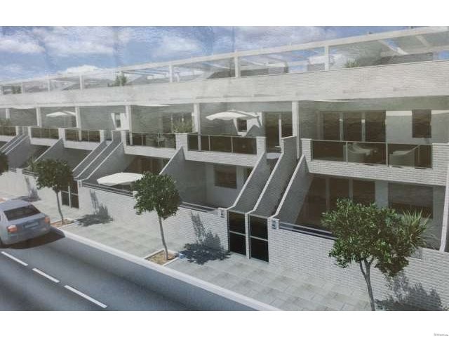 New bungalow in Los Alcazares, Murcia