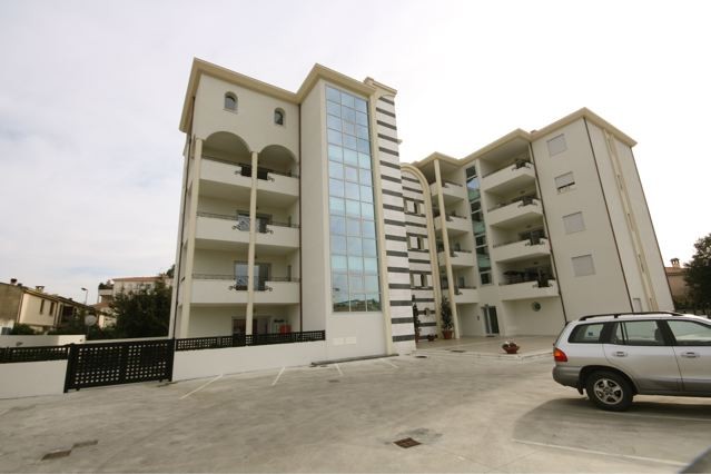 2 Bedrooms - Apartment - For Sale