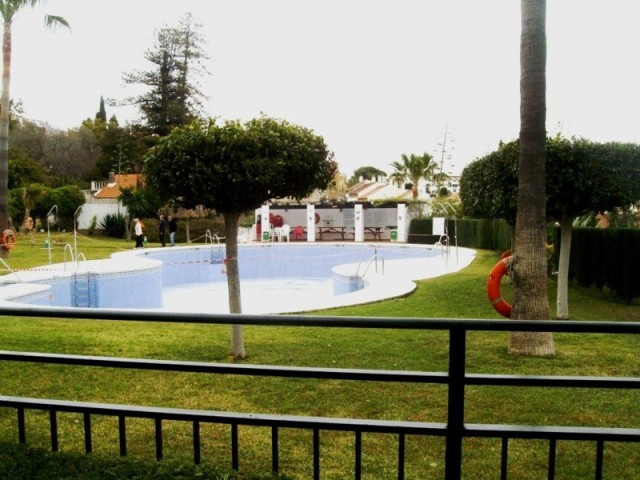 2 Bed Apartment for sale in Benalmadena.. - 2