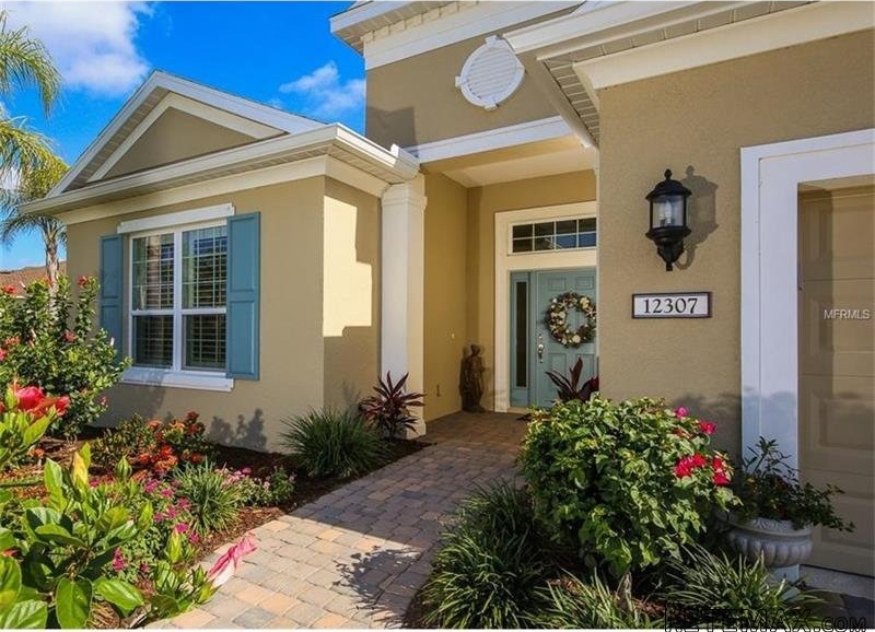 2 bedroom House For Sale: 12307..