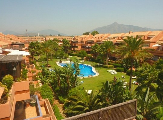 Duplex Penthouse for sale in Puerto..