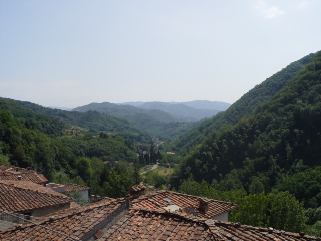 Village/town House - For Sale - North..