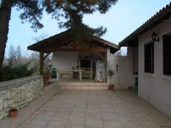 Set In Almost An Acre Of Land This.. - 2