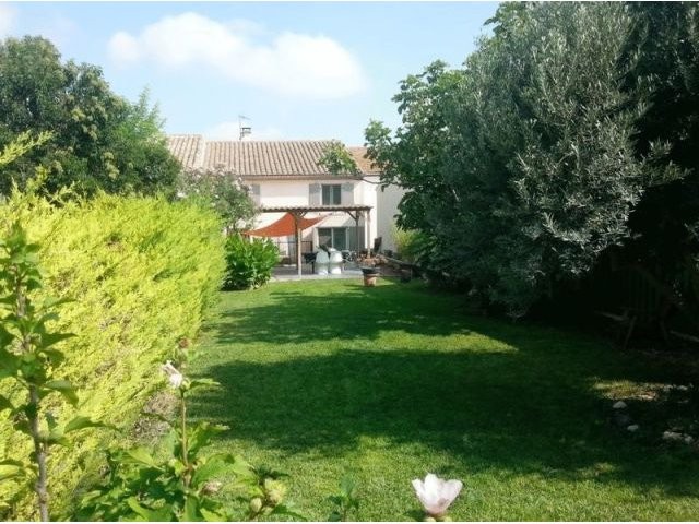 Stunning Village House Near Nimes -..