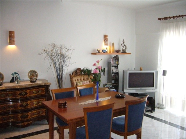 TOP FLOOR DUPLEX APARTMENT - 2
