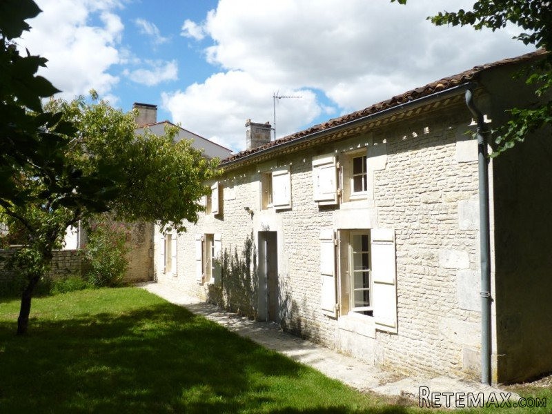 Stone House For Sale St Jean D Angely - 2