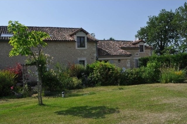 28011 - Vente - Maison - Vergt - 2