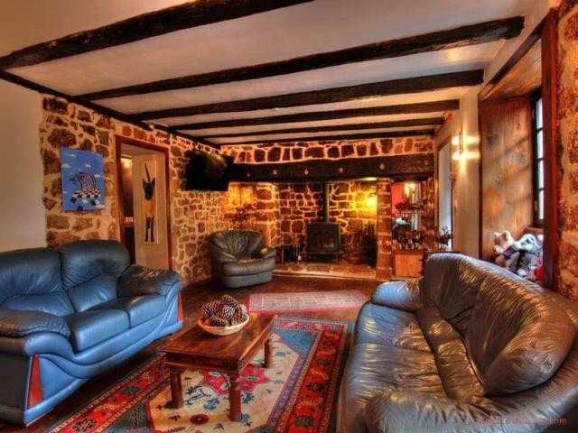 Beaulieu-sur-Dordogne (Correze) -.. - 2