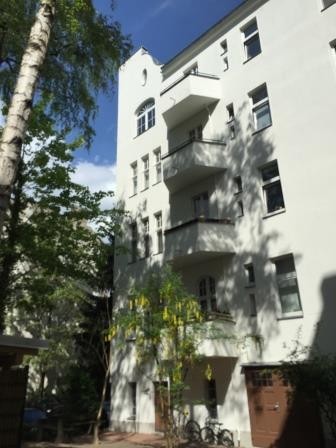 Renovated and Vacant Altbau Apartments.. - 2