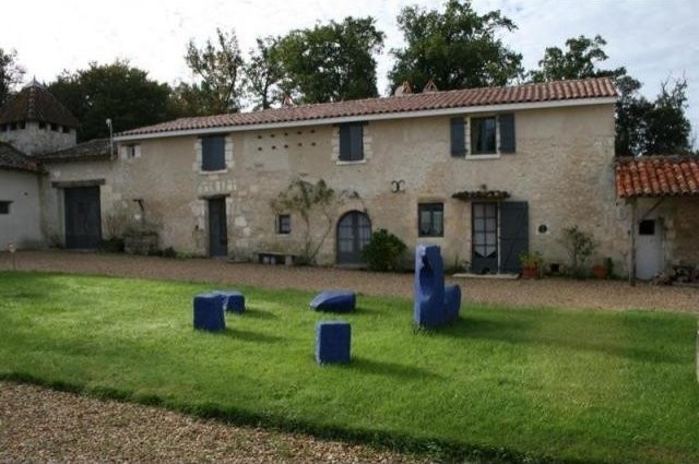 27 bedroom Manor House For Sale: 16800.. - 2