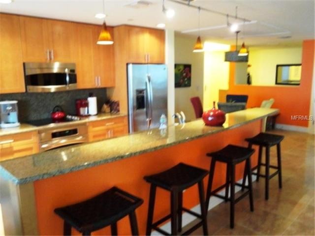 2 bedroom Property For Sale: 331.. - 2