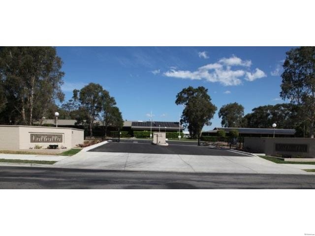DESIGNER HOMES AVAILABLE - CHAIN VALLEY..