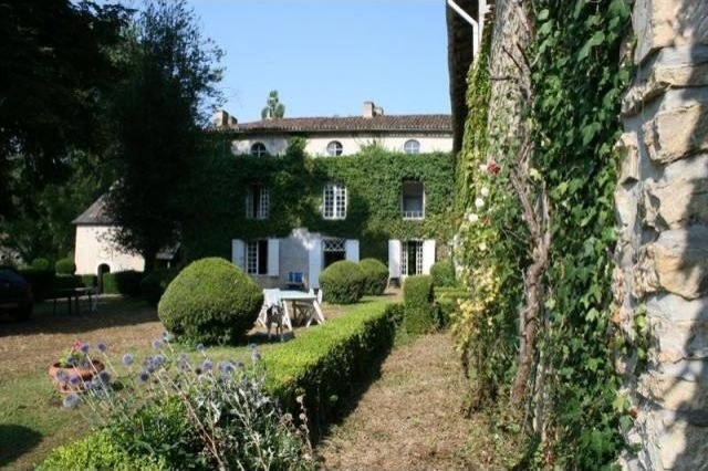 9 bedroom House For Sale: 86000 VIENNE - 2