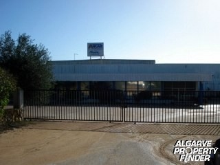 For Sale: Plot In Central Algarve.. - 2