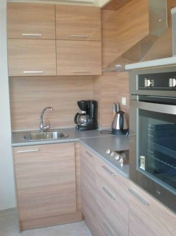 Furnished studio apartment 7 km from.. - 2