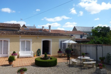 Stone House For Sale St Jean D Angely