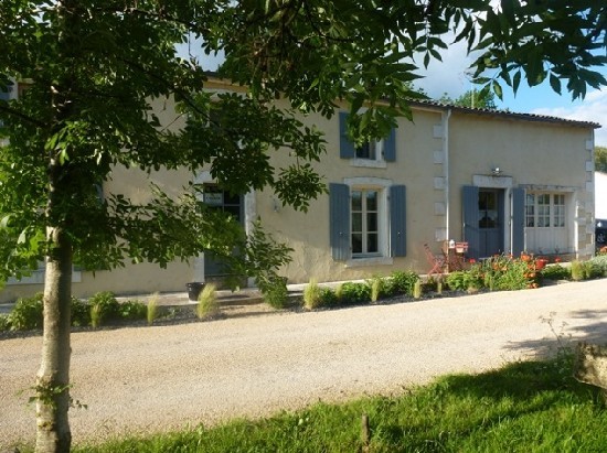 Very Nice Villa, Traditional & Modern