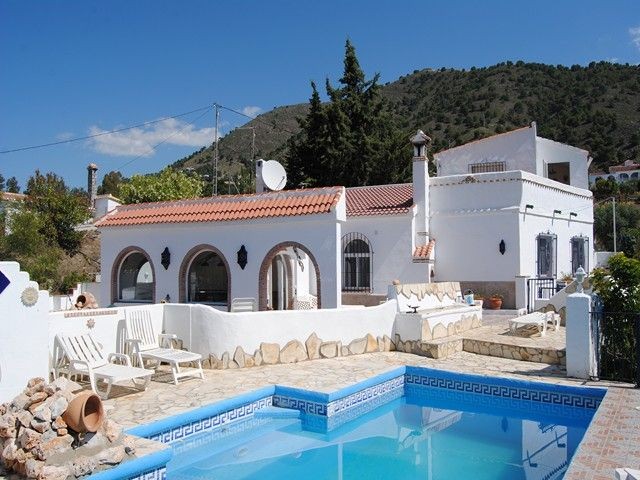 Villa for Sale in Competa, Competa..