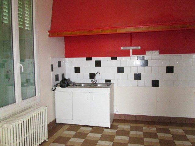 Detached 2 Bed House - 2