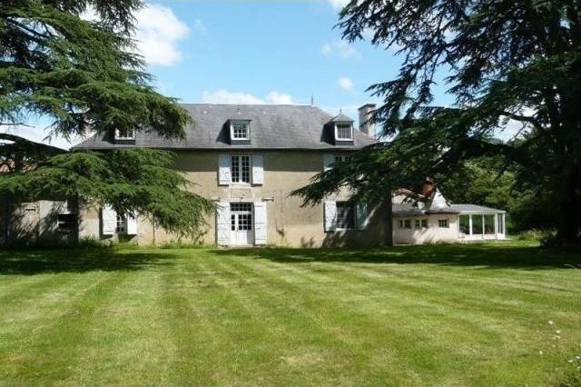 4 bedroom Character For Sale: 86340.. - 2