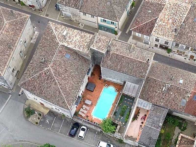 Impressive Residence On The Ramparts Of.. - 2