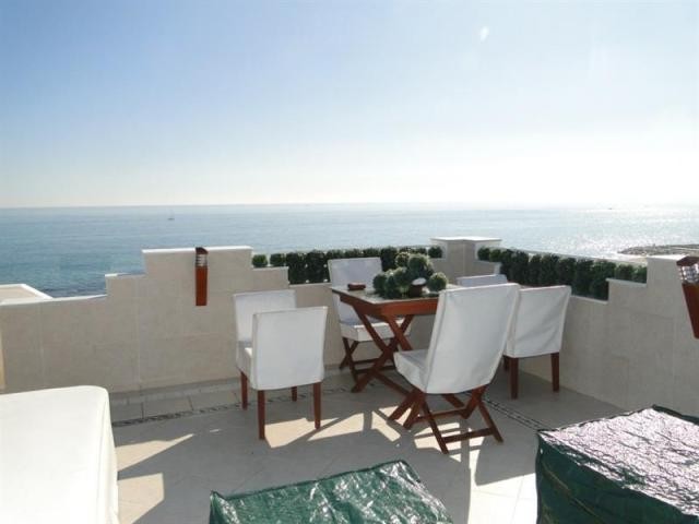 5 bedroom Detached House For Sale:..