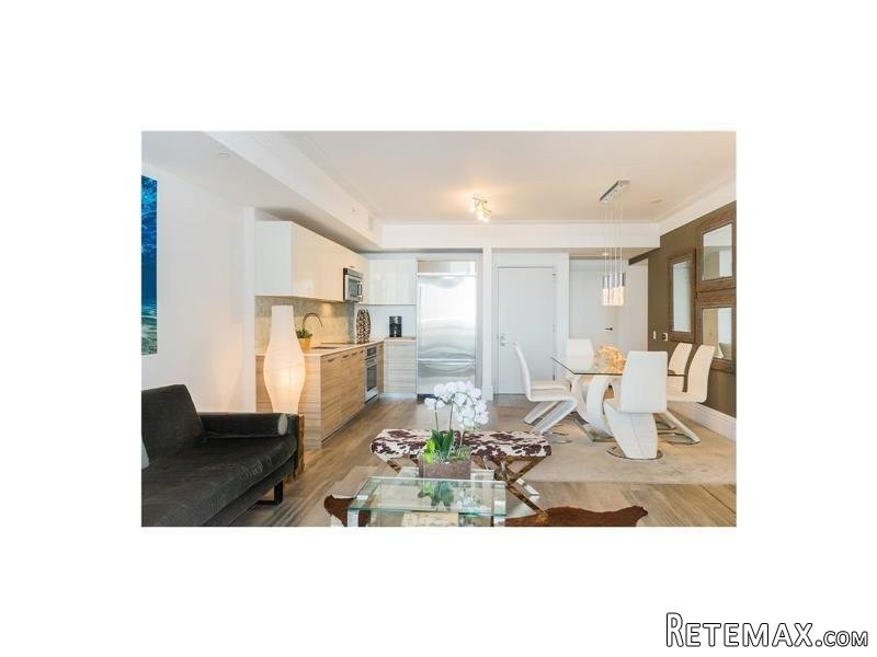 2 bedroom Flat For Sale: 1300 Brickell.. - 2