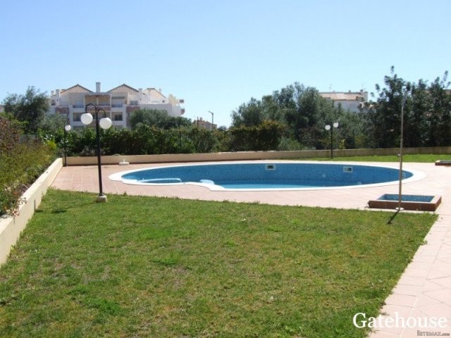 East Algarve 1 Bed Apartment For Sale.. - 2