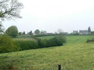 Habitable House in the Countryside - 2