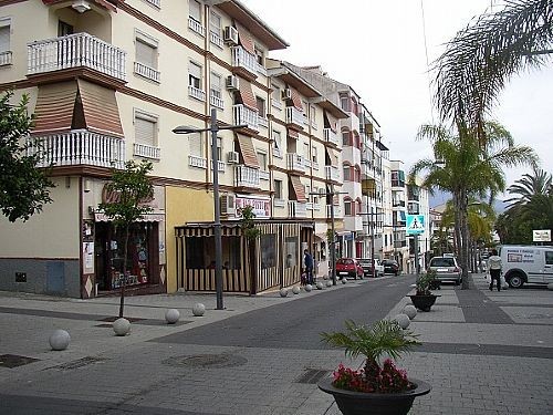 Apartment - A 2nd floor flat located in..