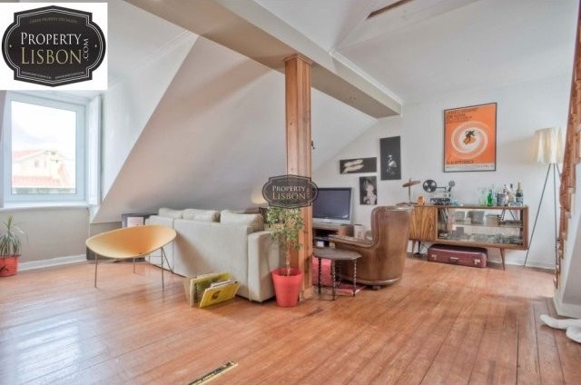 Excellent 2-Bed 2-Bath Remodeled..