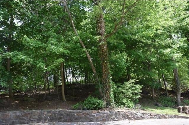 Land For Sale: Hartsdale, New York