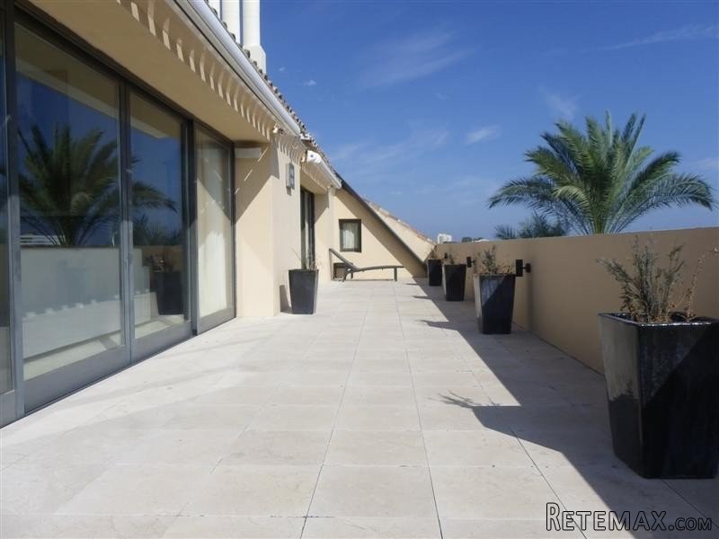 2 Bedroom Penthouse Apartment