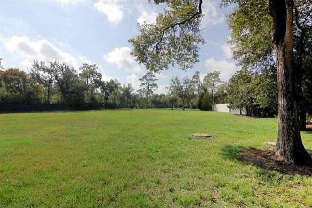 Land For Sale: 3482 Inwood Dr Houston.. - 2