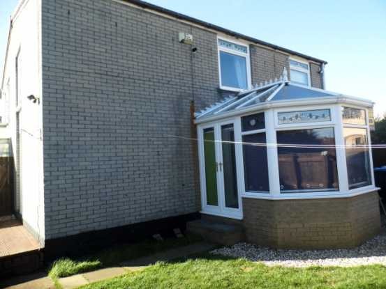 3 bedroom, Semi-detached House house..