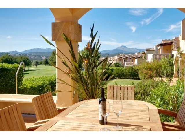 Frontline golf apartment in Santa Ponsa - 2