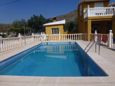 Detached villa in Hondon de las Nieves.. - 2